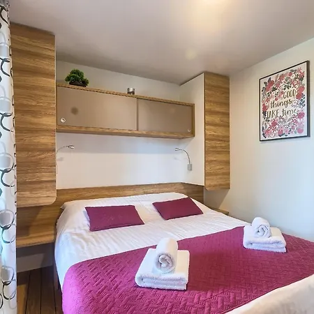 Total Escape Mobile Nera Camp Porton Biondi Holiday home Rovinj